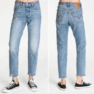 Levi's Wedgie Icon Fit High-Rise Frayed-Hem Cotton Rigid Jeans Blue size…‎